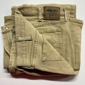 Men’s Wrangler Tan Denim Jeans Straight Leg Classic Five Pocket Casual Pants